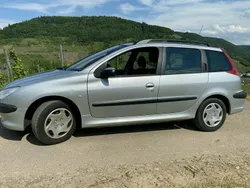 Grau Gebraucht 2003 Peugeot 206 Kombi | 1.000 € (Guter Preis)