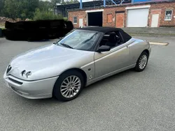 Silber Gebraucht 2002 Alfa Romeo Spider Cabrio | 5.450 € (Teuer)