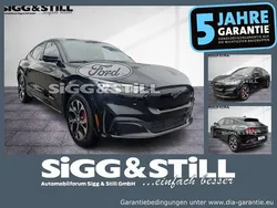 Agate black Neu 2024 Ford Mustang Mach-E Premium SUV | 45.650 €