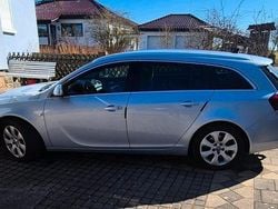Andere farben Gebraucht 2014 Opel Insignia Eco Kombi | 8.500 € (Etwas zu teuer)