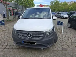 Weiß Gebraucht 2017 Mercedes Vito Van / Kleinbus | 13.500 €