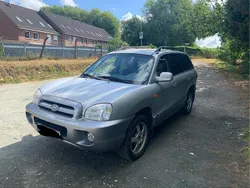 Silber Gebraucht 2005 Hyundai Santa Fe SUV | 2.300 € (Etwas zu teuer)