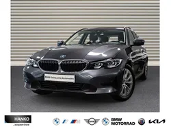 Mineralgrau metallic Gebraucht 2022 BMW 330e Advantage Kombi | 28.777 € (Guter Preis)