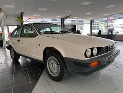 Weiß Gebraucht 1981 Alfa Romeo GTV Limousine | 22.500 €