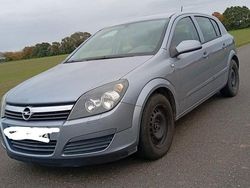 Grau Gebraucht 2005 Opel Astra Edition Limousine | 1.849 € (Guter Preis)