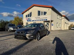 Grau Gebraucht 2016 Seat Leon ST FR Kombi | 14.400 € (Fairer Preis)
