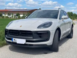 Grau Gebraucht 2023 Porsche Macan GTS SUV | 99.500 € (Fairer Preis)