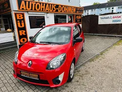 Rot Gebraucht 2011 Renault Twingo Kleinwagen | 3.480 € (Fairer Preis)