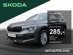 Graphitegrau Gebraucht 2024 Skoda Kamiq Selection SUV | 26.990 € (Fairer Preis)