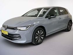 Grau Gebraucht 2024 VW Golf VIII Goal Limousine | 29.980 € (Superpreis)