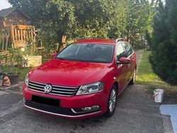 Rot Gebraucht 2012 VW Passat Kombi | 5.000 € (Fairer Preis)