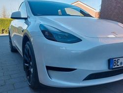 Weiß Gebraucht 2023 Tesla Model Y Standard Range SUV | 30.900 € (Fairer Preis)