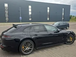 Schwarz Gebraucht 2017 Porsche Panamera Turbo Sport Turismo Limousine | 66.000 €