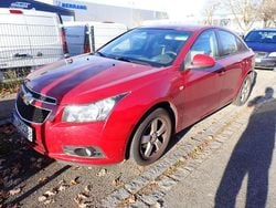 Rot Gebraucht 2010 Chevrolet Cruze LS Limousine | 1.990 € (Guter Preis)