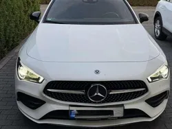 Weiß Gebraucht 2020 Mercedes CLA250 Shooting Brake AMG line Kombi | 26.000 € (Guter Preis)