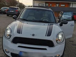 Weiß Gebraucht 2012 Mini Cooper SD Countryman SUV | 11.900 € (Etwas zu teuer)