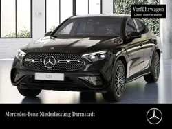 Grau Gebraucht 2025 Mercedes GLC200 AMG SUV | 64.490 € (Teuer)