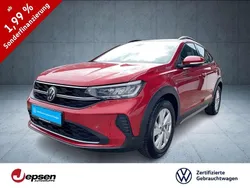Kings red metallic (metallic) Gebraucht 2024 VW Taigo Life SUV | 18.970 € (Fairer Preis)