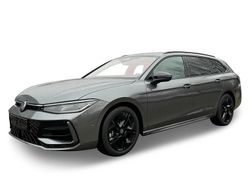 Grenadillschwarz metallic Neu 2025 VW Passat R-line Kombi | 50.569 € (Guter Preis)