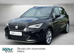 Mitternachtsschwarz Gebraucht 2024 Seat Arona FR SUV | 20.980 € (Guter Preis)