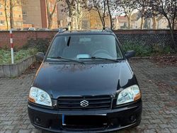 Schwarz Gebraucht 2001 Suzuki Ignis Kleinwagen | 1.050 €