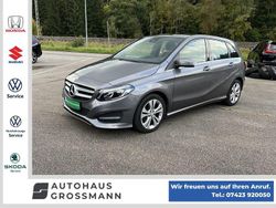Grau Gebraucht 2016 Mercedes B180 Urban Van / Kleinbus | 16.650 € (Fairer Preis)