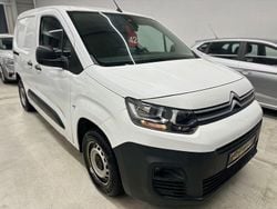 Schwarz Gebraucht 2020 Citroën Berlingo Van / Kleinbus | 11.990 € (Fairer Preis)