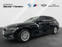 Schwarz ii Gebraucht 2022 BMW 318 Luxury Line Kombi | 24.695 € (Fairer Preis)