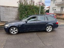 Blau Gebraucht 2007 BMW 530 Kombi | 3.000 € (Superpreis)