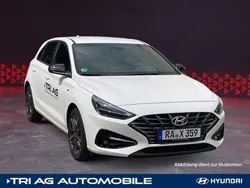 Atlas white / sol Gebraucht 2024 Hyundai i30 Turbo Limousine | 22.990 € (Guter Preis)
