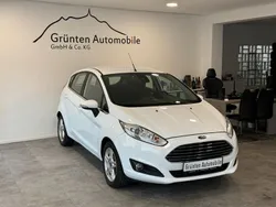 Weiß Gebraucht 2014 Ford Fiesta Titanium Kleinwagen | 6.750 € (Fairer Preis)