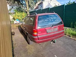 Rot Gebraucht 1997 Opel Astra Kombi | 700 €