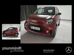 Bodypanels in carmin red Gebraucht 2023 Smart ForTwo Electric Drive Prime Coupé | 22.500 €