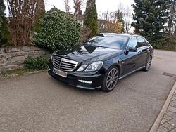 Schwarz Gebraucht 2010 Mercedes E63 AMG AMG Limousine | 25.000 € (Fairer Preis)