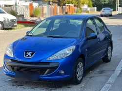Blau Gebraucht 2010 Peugeot 206+ Kleinwagen | 2.990 € (Fairer Preis)