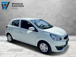Weiß Gebraucht 2018 Mitsubishi Space Star Basis Limousine | 3.999 € (Guter Preis)