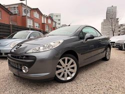 Silber Gebraucht 2007 Peugeot 207 CC Sport Cabrio | 2.950 € (Superpreis)