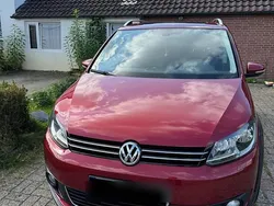 Rot Gebraucht 2013 VW Touran Van / Kleinbus | 9.000 € (Guter Preis)