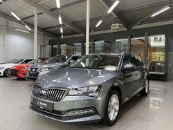 Graphitegrau metallic Gebraucht 2023 Skoda Superb Style Kombi | 30.990 € (Superpreis)