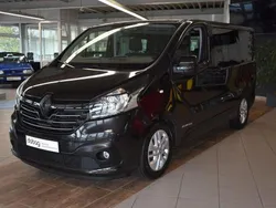 Schwarz Gebraucht 2017 Renault Trafic Van | 23.990 €