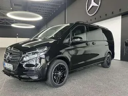 Schwarz Gebraucht 2025 Mercedes V300 AMG Van / Kleinbus | 86.900 €