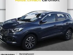 Grau Gebraucht 2022 Renault Kadjar Techno SUV | 21.975 € (Fairer Preis)
