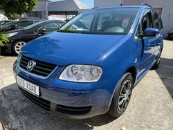 Blau Gebraucht 2003 VW Touran Trendline Van / Kleinbus | 2.980 € (Fairer Preis)