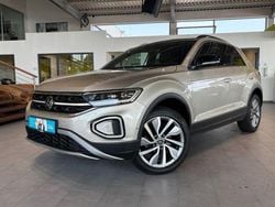 Ivory silver Gebraucht 2024 VW T-Roc Beats SUV | 26.495 € (Superpreis)
