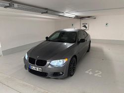 Grau Gebraucht 2011 BMW 330 M Sport Coupé | 9.999 € (Superpreis)