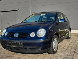 Blau Gebraucht 2002 VW Polo Limousine | 700 € (Guter Preis)