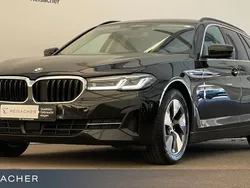 Schwarz Gebraucht 2023 BMW 520 Sport Line Limousine | 30.899 €