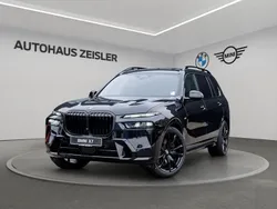 Saphirschwarz Gebraucht 2024 BMW X7 M Sport SUV | 104.900 € (Fairer Preis)