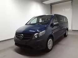Stahlblau Gebraucht 2023 Mercedes Vito Van / Kleinbus | 39.890 € (Teuer)