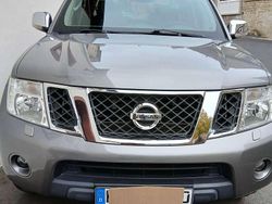 Silber Gebraucht 2016 Nissan Navara Abholung | 18.199 € (Fairer Preis)
